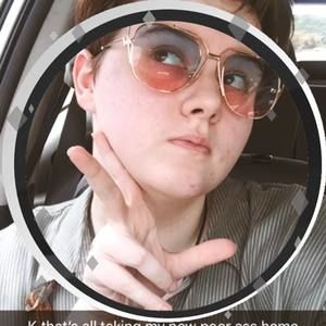 Meet your Posher, Alyssa